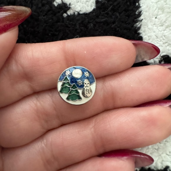 Pandora Snowman Charm - Picture 2 of 5